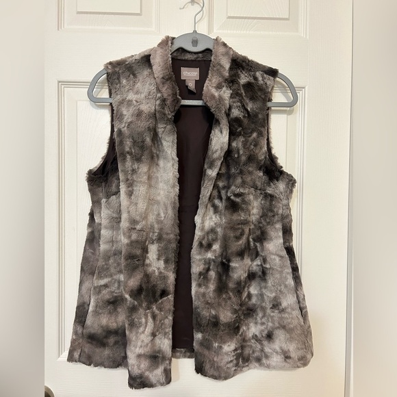 4/$20 Chico’s faux fur plush vest beige black with mandarin collar- size S- 4 US - Picture 5 of 10
